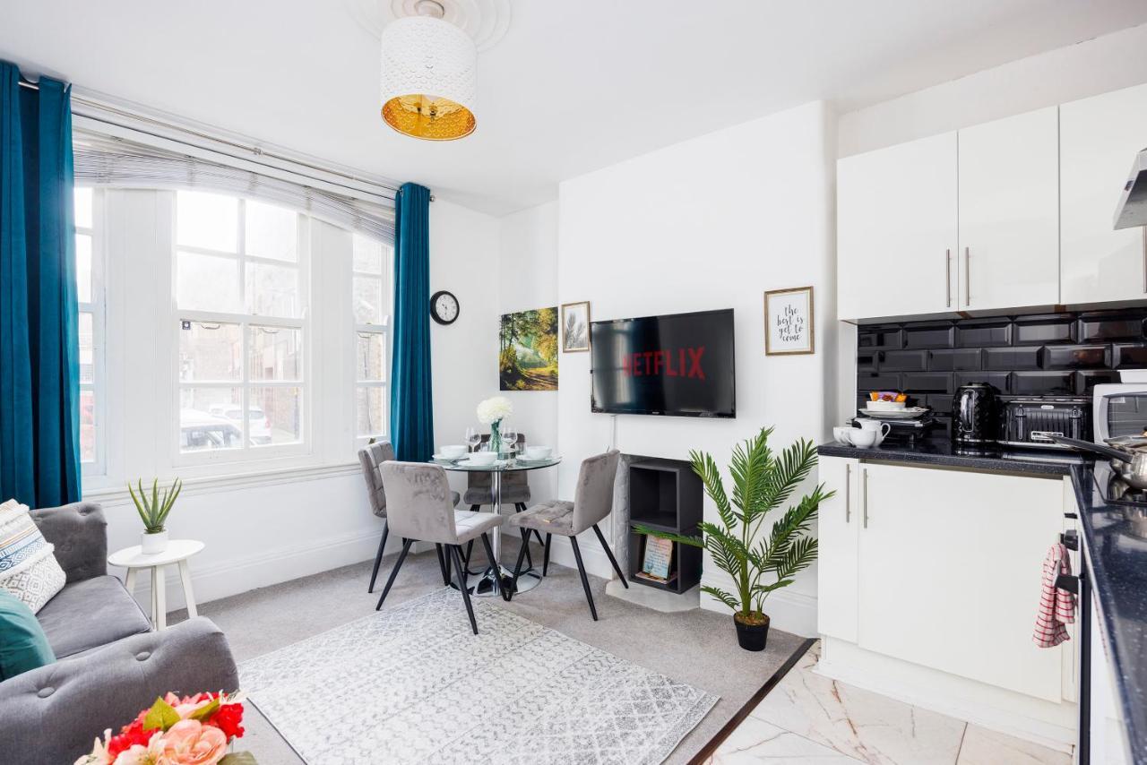 2 Bed Apartment Λονδίνο Εξωτερικό φωτογραφία