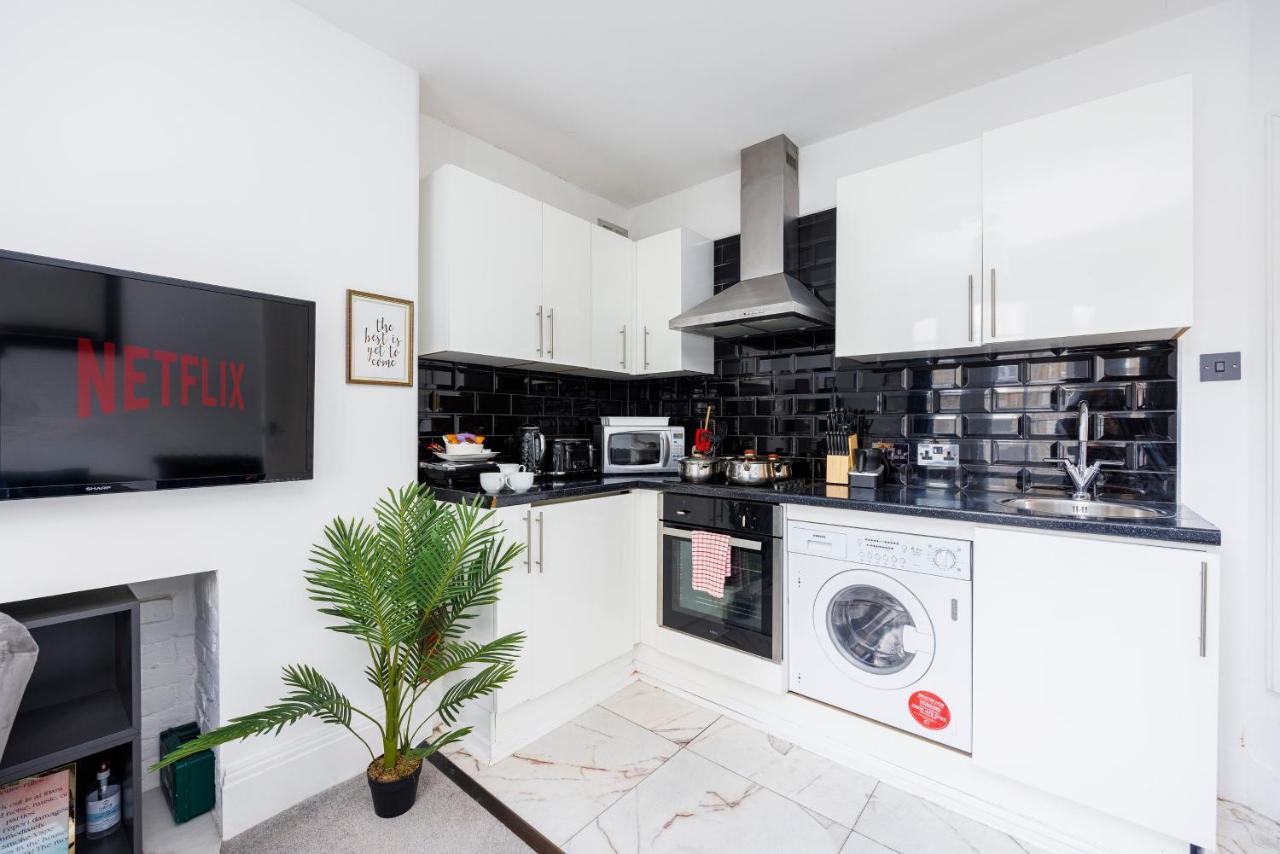 2 Bed Apartment Λονδίνο Εξωτερικό φωτογραφία